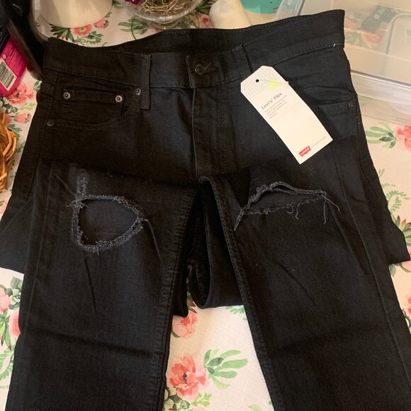 Authentic Levi Strauss & Co Ripped 510 Jeans (NWT) - Picture 11 of 11